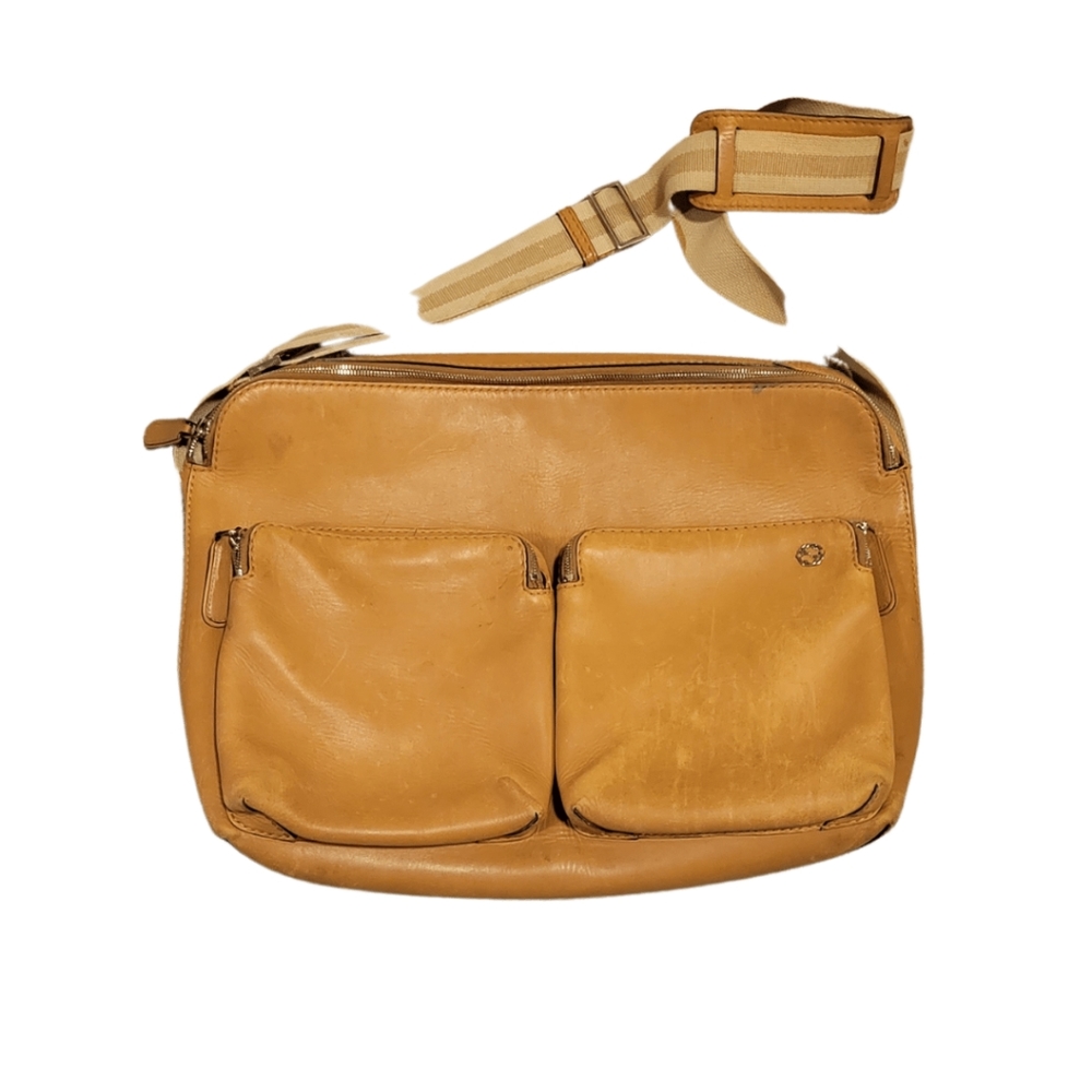 Gucci Tan Leather Over the Shoulder Bag Carrying Case Briefcase Luggage